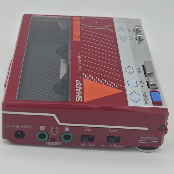 Sharp JC-1G (R) Cassette Player - Picture 5 of 10